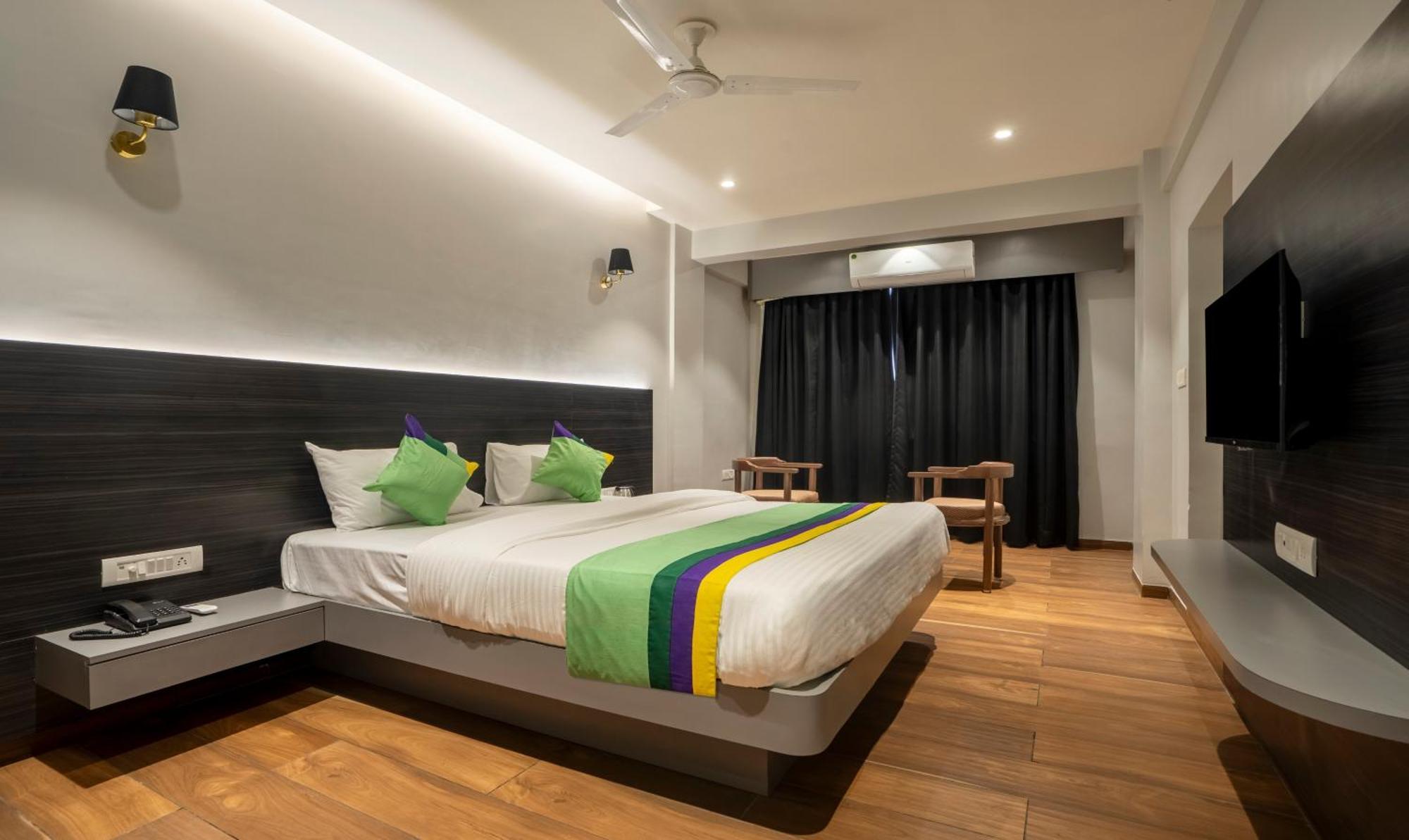 Treebo Prasha Hotel Nashik Exterior foto